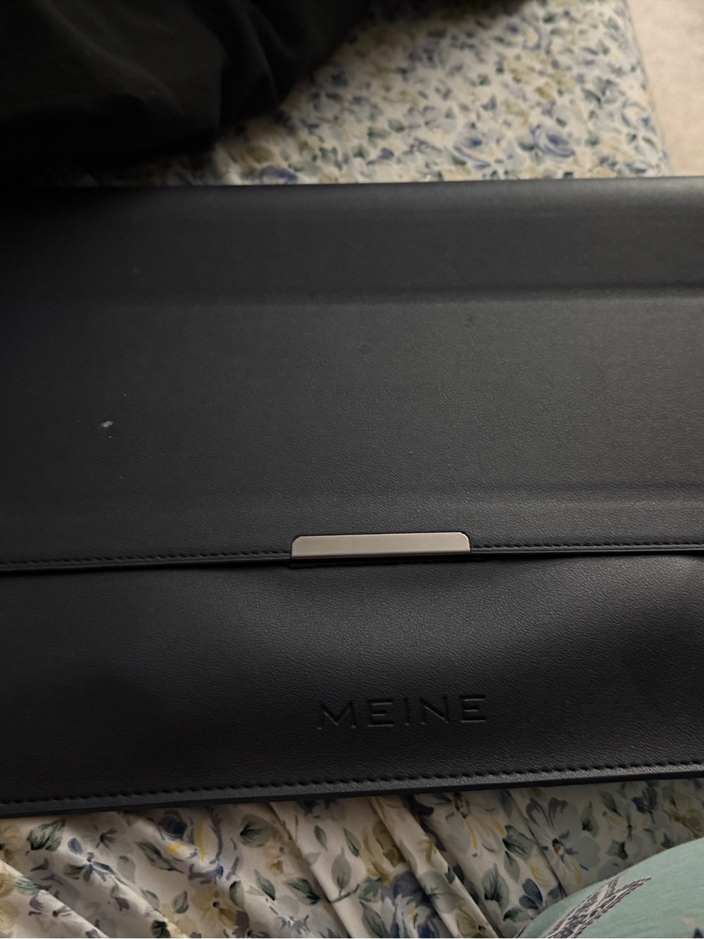 Laptop sleeve bag